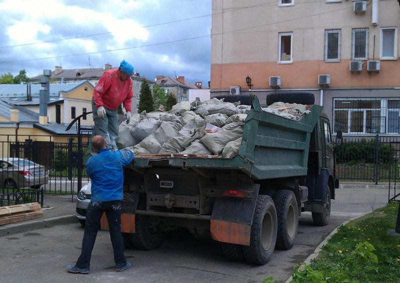Вывоз мусора из новостройки в Малоярославце – ПроМусор, контейнеры, уборка и грузчики от 2172 руб