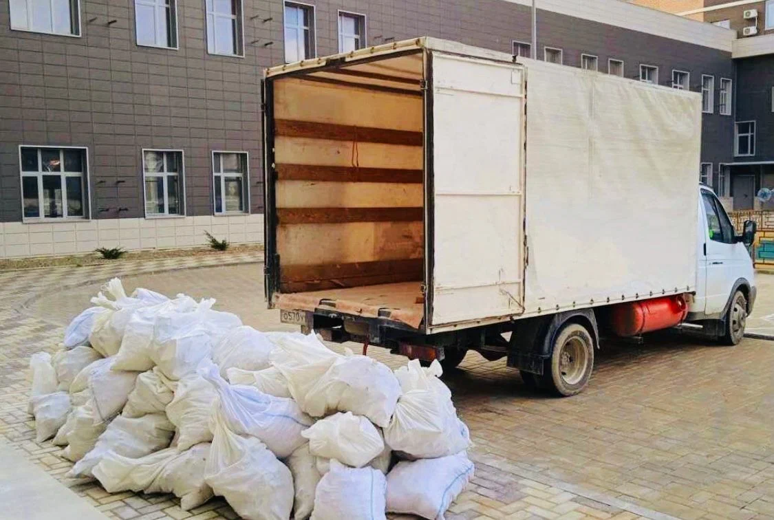 Вывоз строительного мусора из новостроек в Малоярославце в октябре