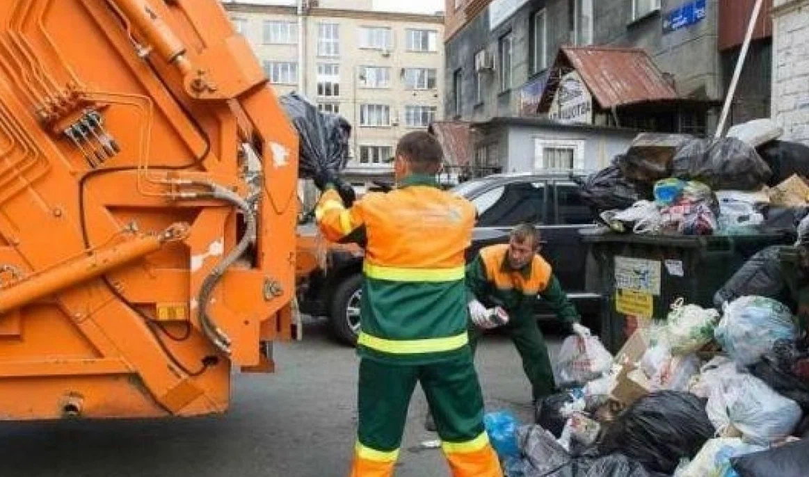 Срочный вывоз мусора в Малоярославце от ПроМусор — заказ день в день от 2947 руб., грузчики, цена