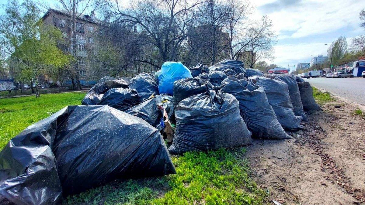 Вывоз и утилизация мусора после субботника в Малоярославце в октябре